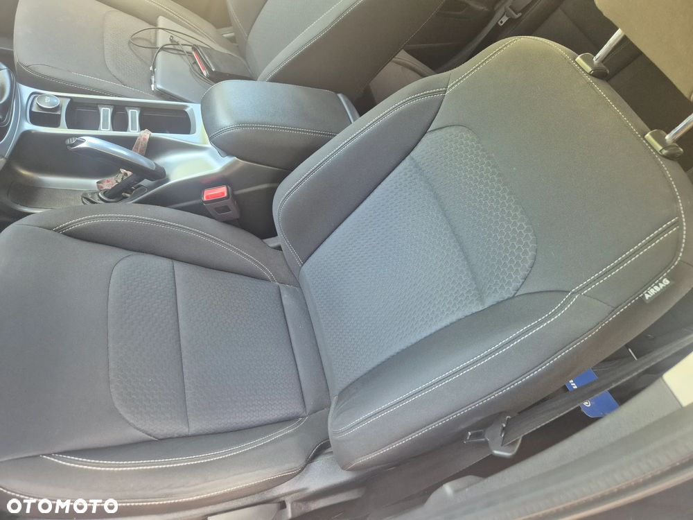 Ford Kuga 1.5 EcoBoost 2x4 Business Edition - 8