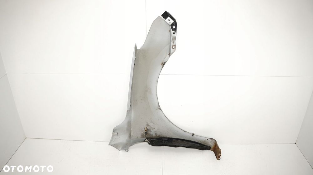 BŁOTNIK LEWY PRZÓD HYUNDAI I30 07-10R 2R - 11