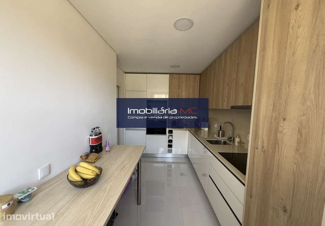 Apartamento T2+1 em Valadares C/Garagem Fechada - Grande imagem: 3/19
