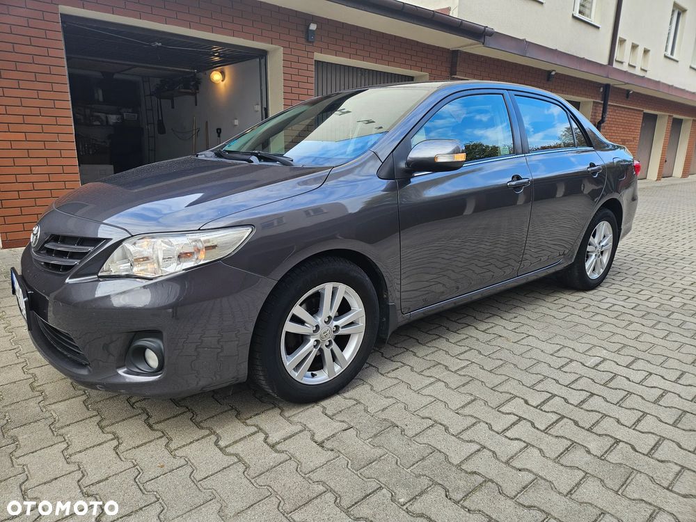 Toyota Corolla 1.6 Luna - 8