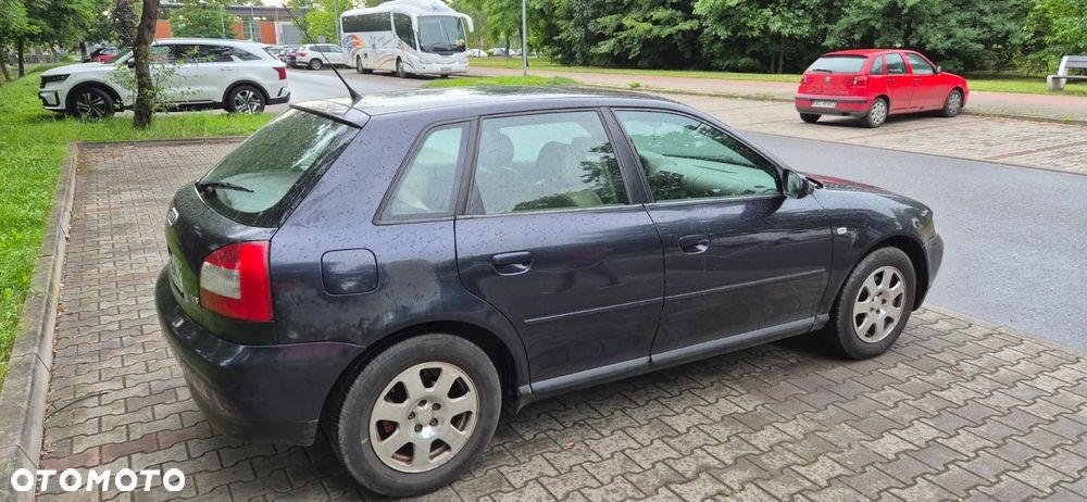 Audi A3 1.8 Attraction - 3