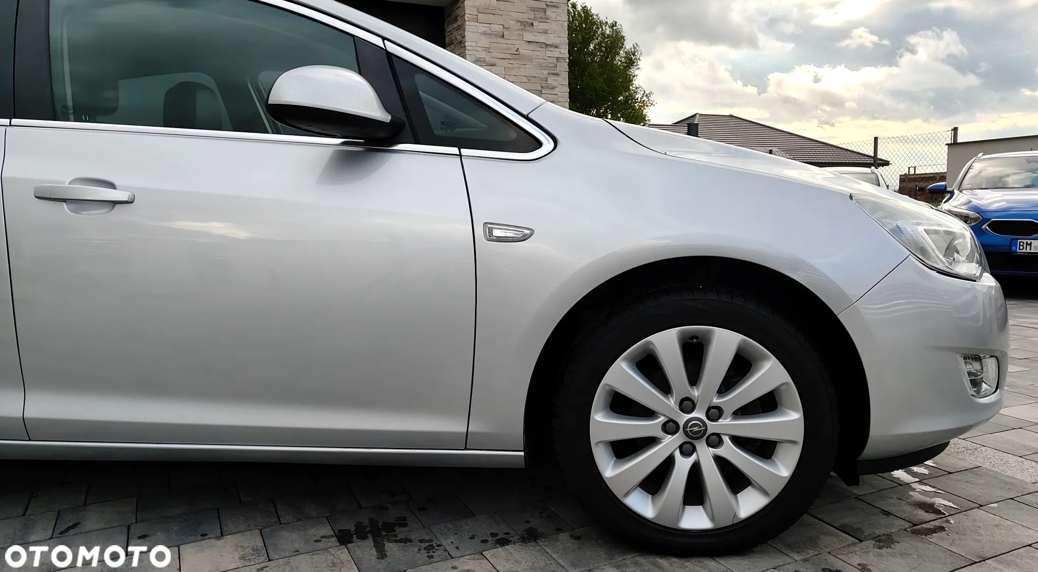 Opel Astra - 10