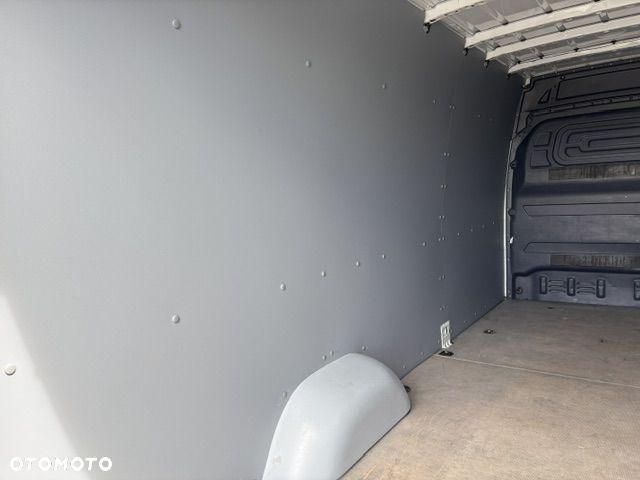 Mercedes-Benz SPRINTER - 12