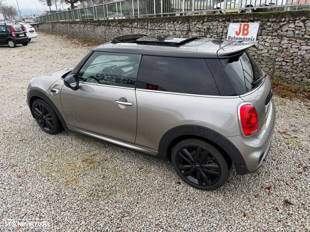 MINI 3 Portas Cooper D - 4