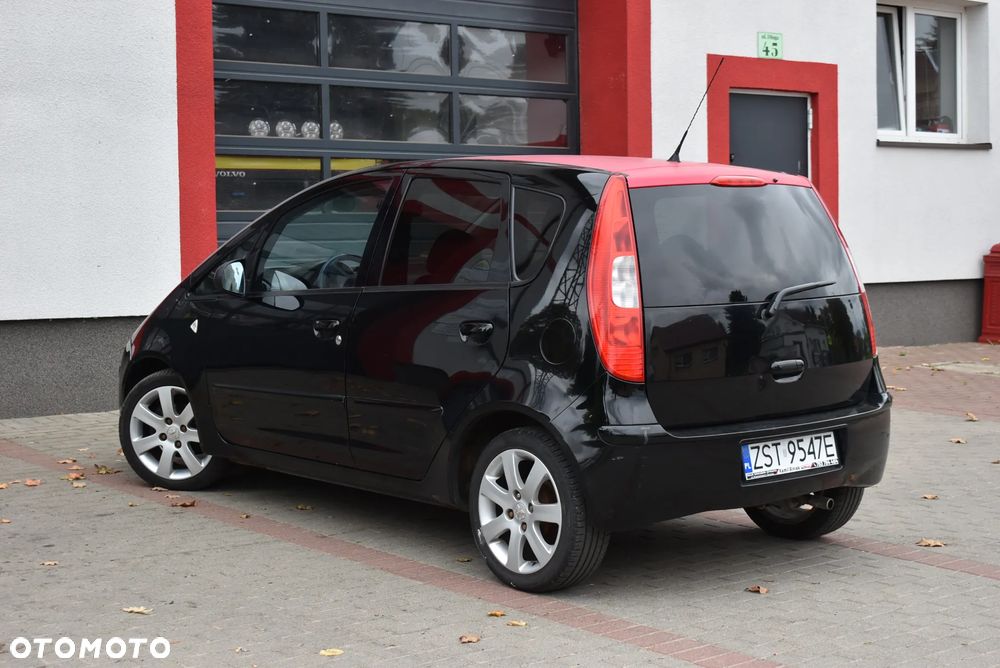 Mitsubishi Colt - 28