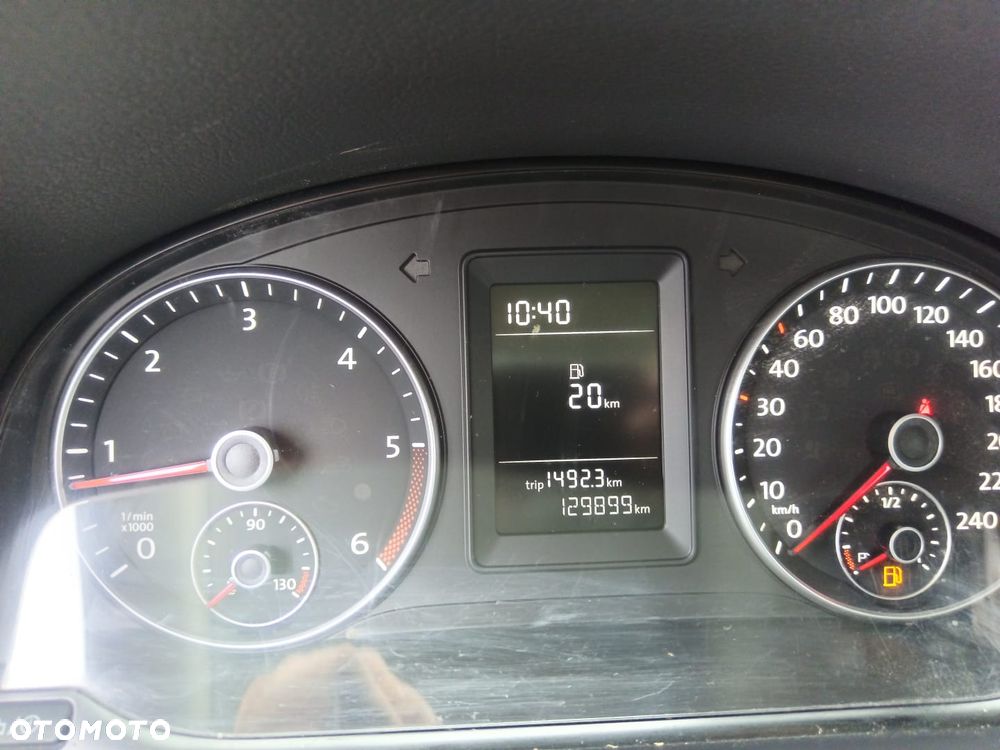 Volkswagen Touran 1.6 TDI DPF BlueMot Comfortline - 5
