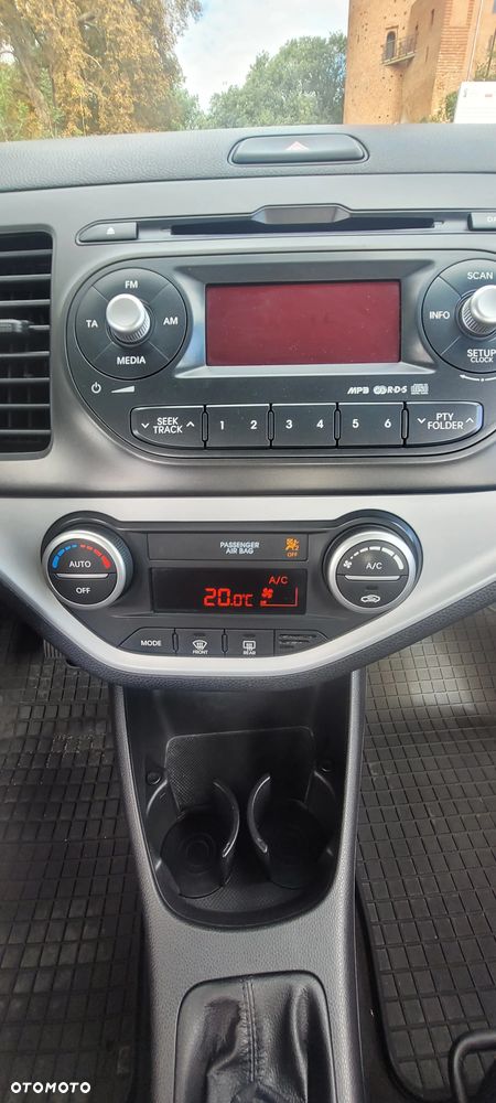Kia Picanto 1.2 Dream Team Edition - 22