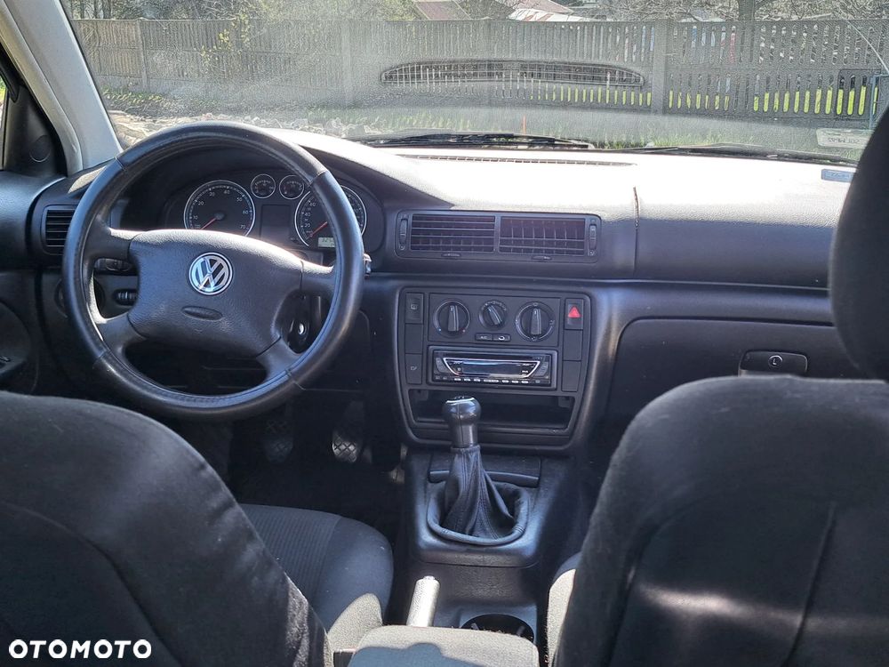 Volkswagen Passat ver-2-0 - 6