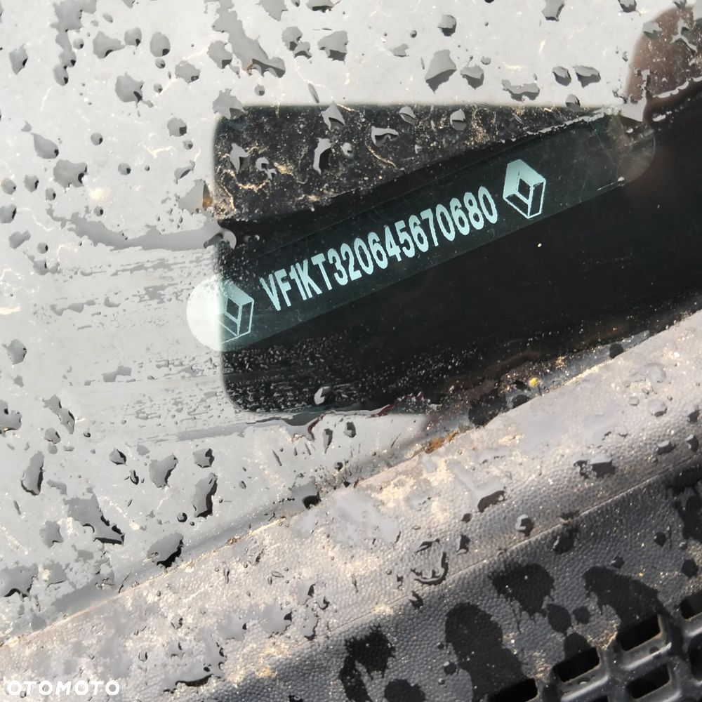 Renault Laguna 2.0 dCi Initiale - 11