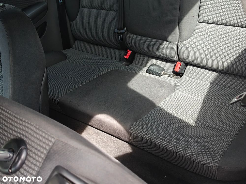 Audi A3 3-drzwiowe 1.9 TDI DPF S Line Sportpaket plus - 8