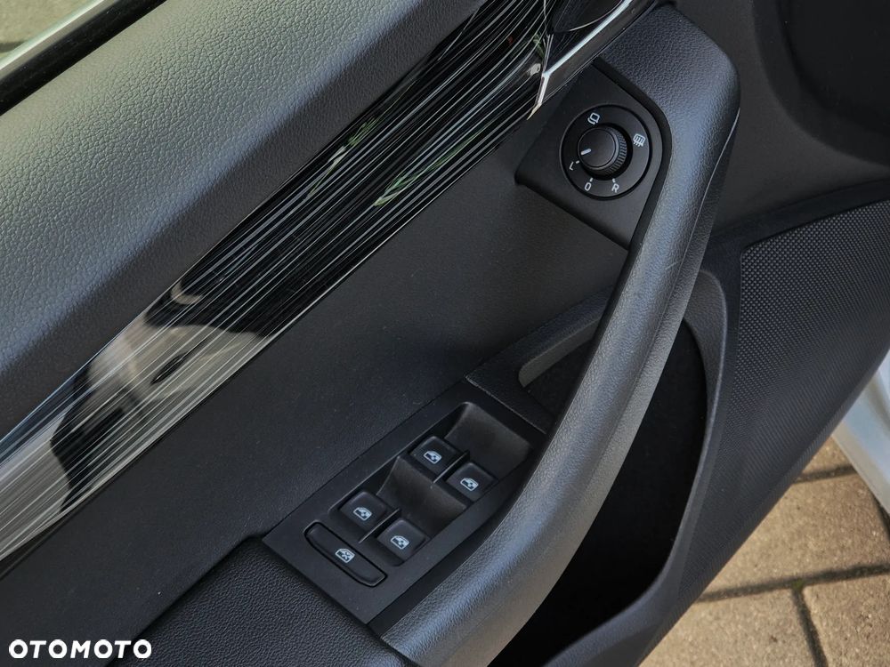 Skoda Octavia 1.5 TSI ACT Style DSG - 18