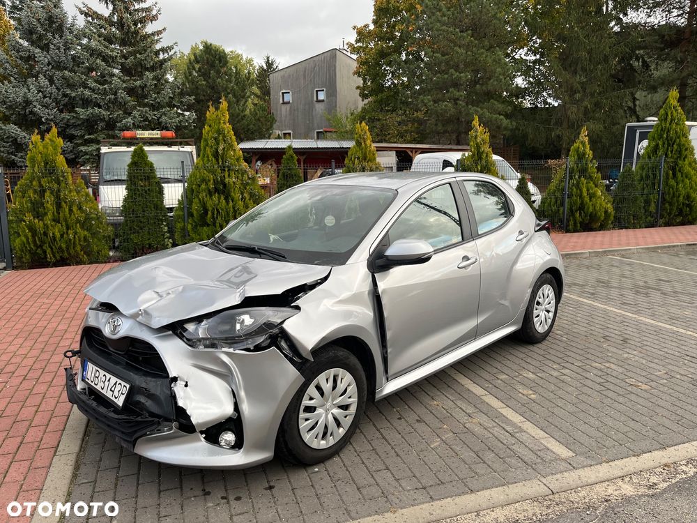 Toyota Yaris 1.5 Active - 2