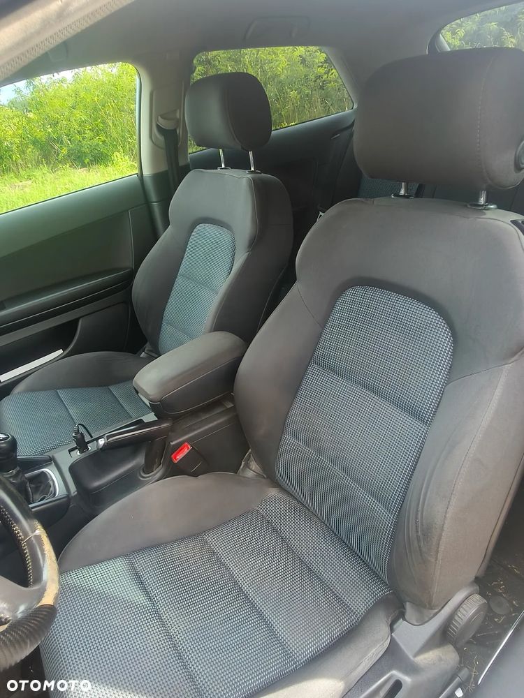 Audi A3 3-drzwiowe 1.6 TDI DPF Ambition - 8