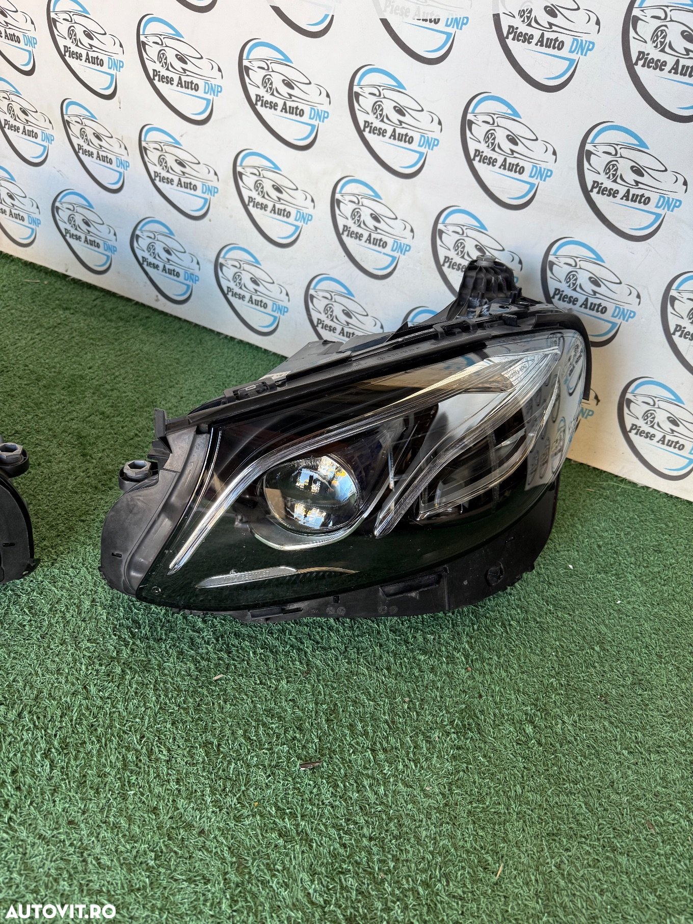 Far stanga dreapta Mercedes E class w213 multibeam - 2