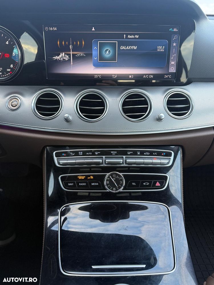 Mercedes-Benz E 400 d 4MATIC 9G-TRONIC - 12