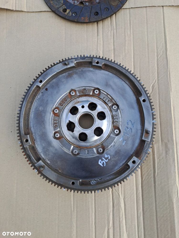 Audi Seat Skoda Volkswagen 1.9 TDi BLS koło dwumasowe plus sprzęgło SACHS - 2