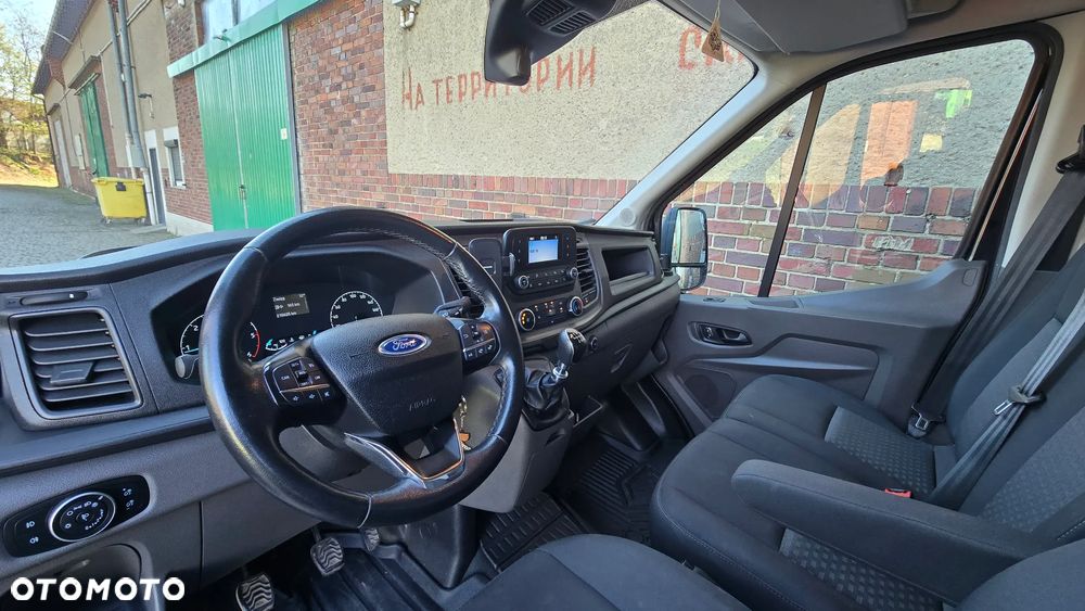 Ford Transit - 33