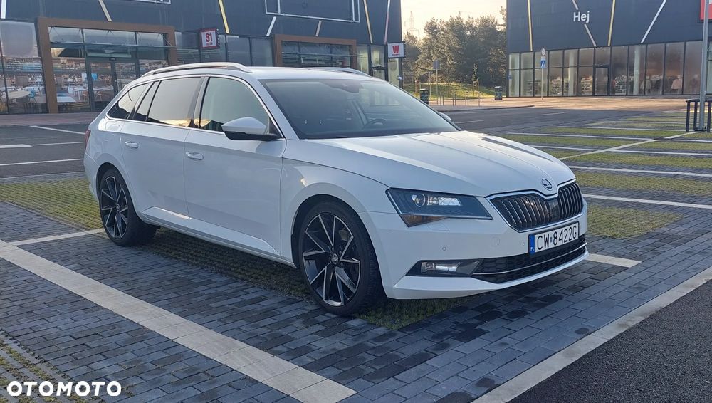 Skoda Superb 2.0 TDI Ambition DSG7 - 18