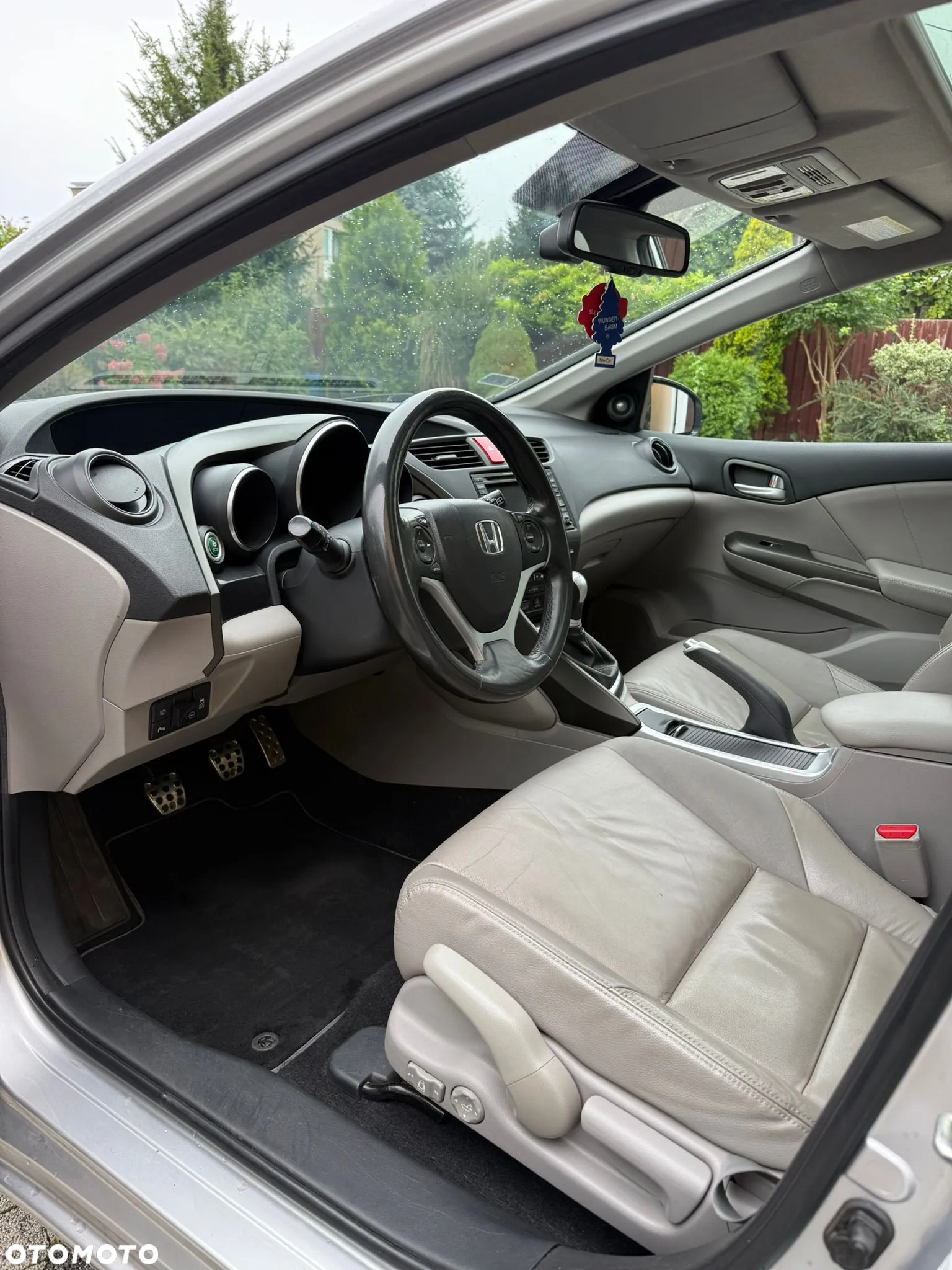 Honda Civic 1.8 Executive NAVI - 9