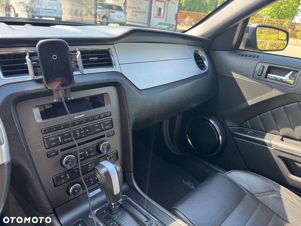 Ford Mustang 3.7 V6 Premium - 12