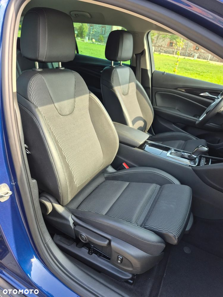Opel Insignia 1.6 CDTI Innovation - 29