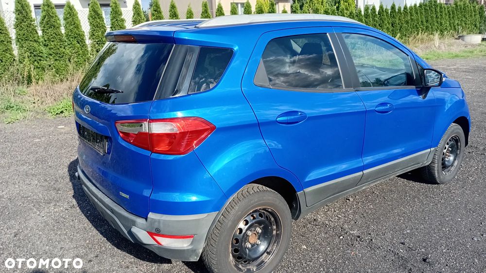 Ford EcoSport - 4
