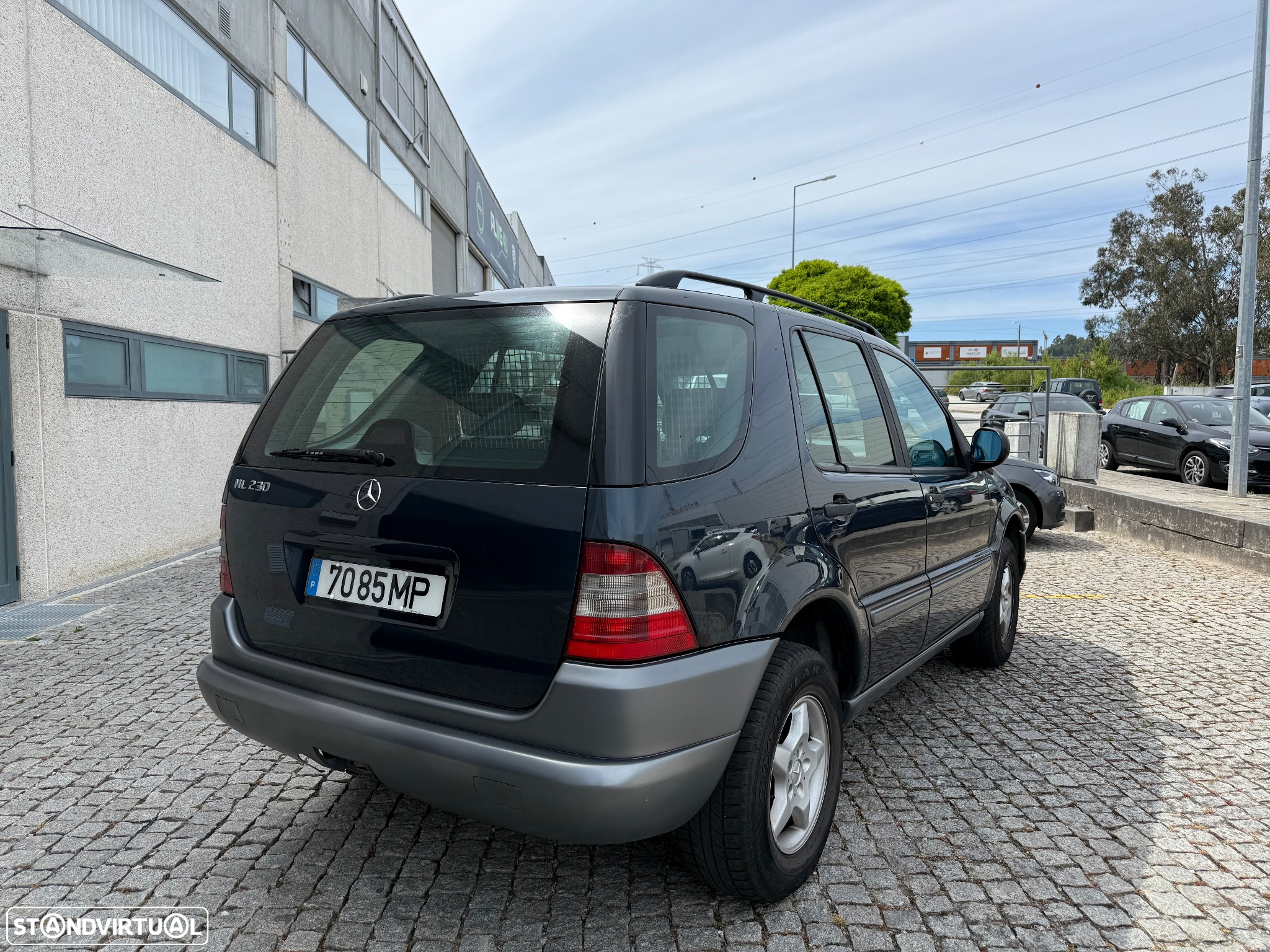 Mercedes-Benz ML 230 Standard - 5