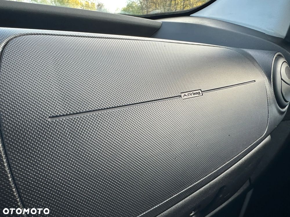 Fiat Fiorino Kombi 8V SX - 31