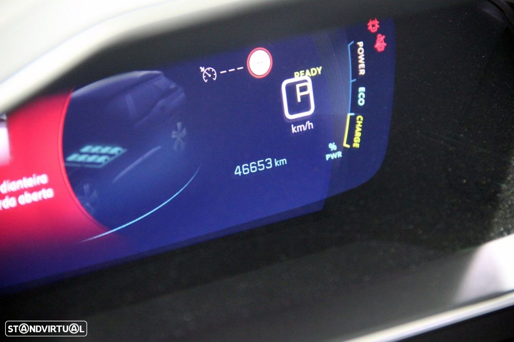 Peugeot e-2008 Allure Pack - 8