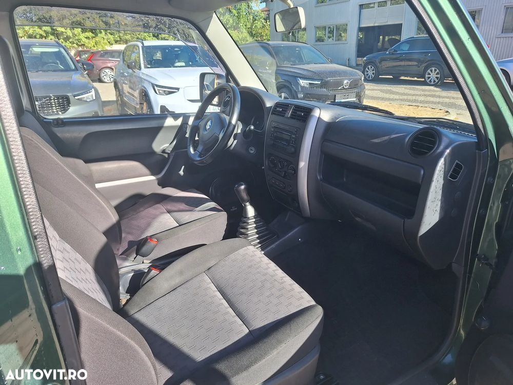 Suzuki Jimny - 10
