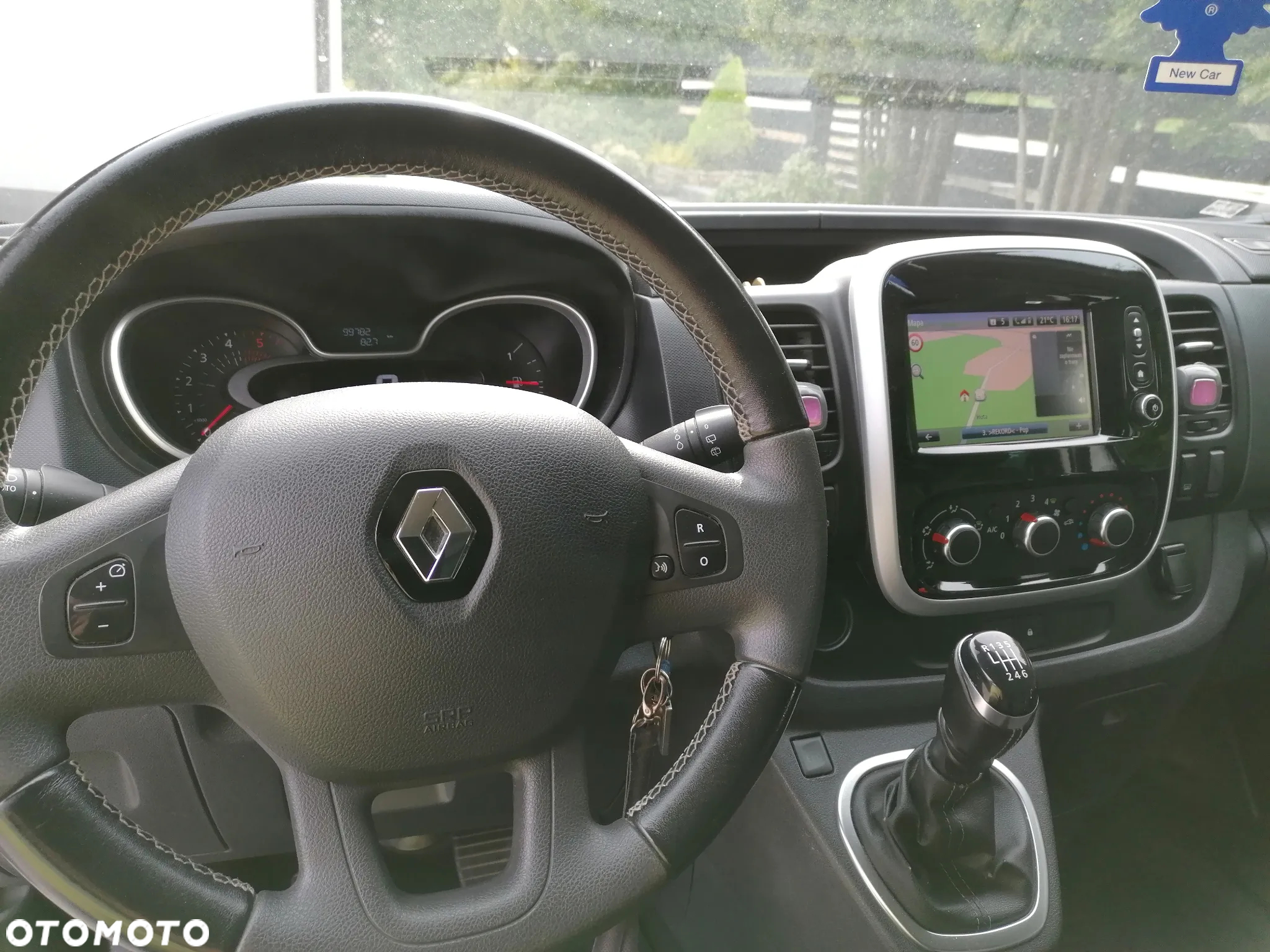 Renault Trafic Grand SpaceClass 2.0 dCi - 12