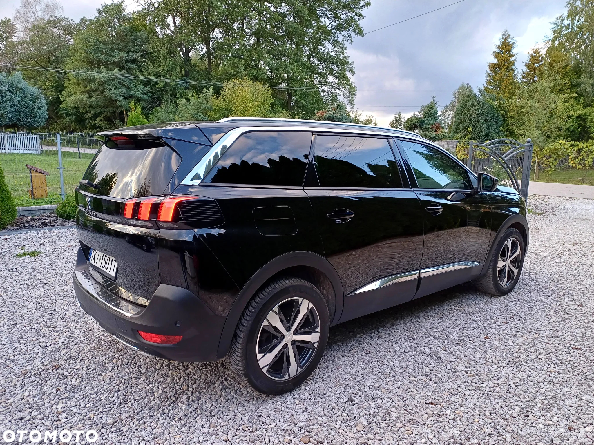 Peugeot 5008 1.6 BlueHDi Allure - 17