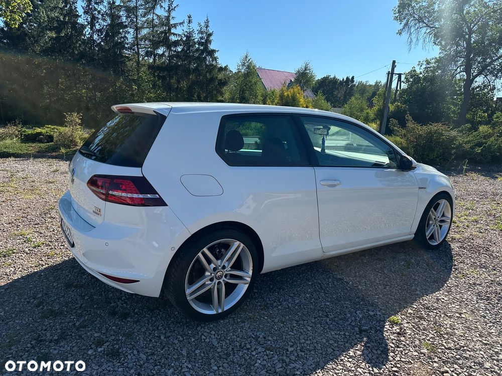 Volkswagen Golf 1.6 TDI BlueMotion Technology Cup - 1