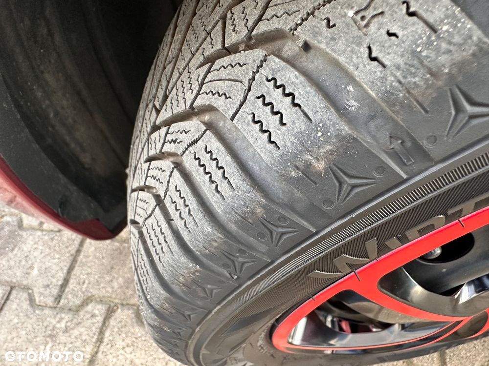 Mitsubishi Space Star - 26