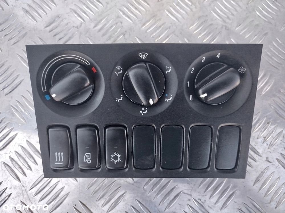 PANEL OGRZEWANIA KLIMATYZACJI MANUAL SCANIA R - 1