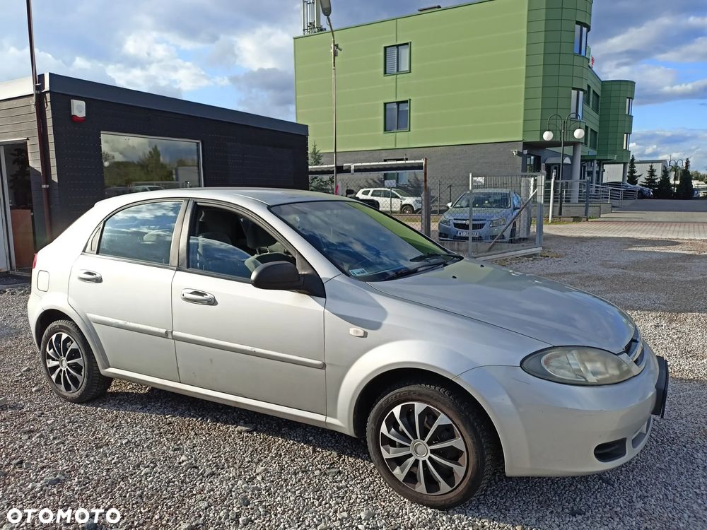 Chevrolet Lacetti - 6
