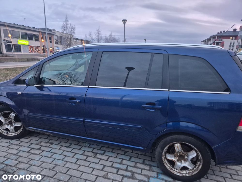 Opel Zafira 1.8 Easytronic Cosmo - 7