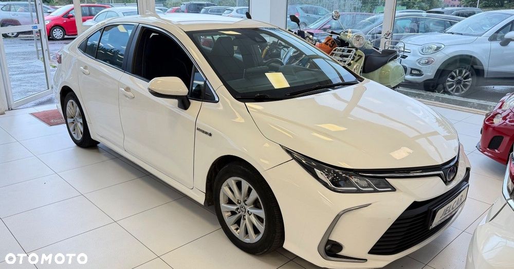 Toyota Corolla - 2