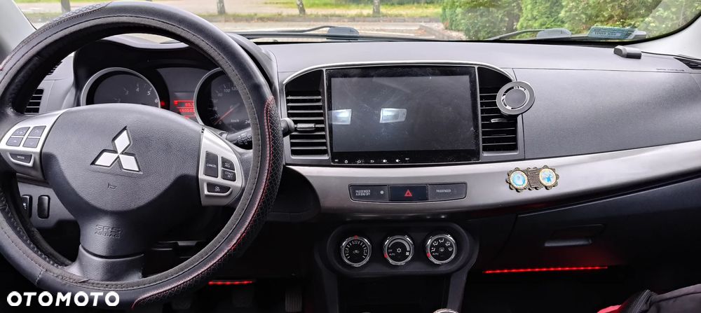 Mitsubishi Lancer - 18
