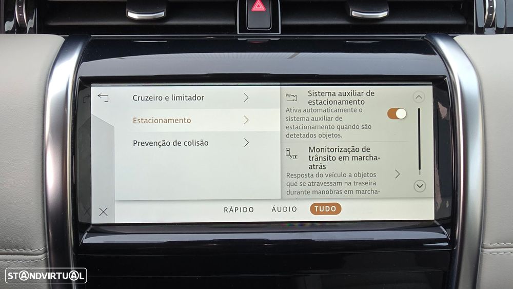 Land Rover Discovery Sport - 31