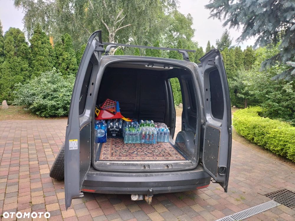 Volkswagen Caddy Comfortline - 14