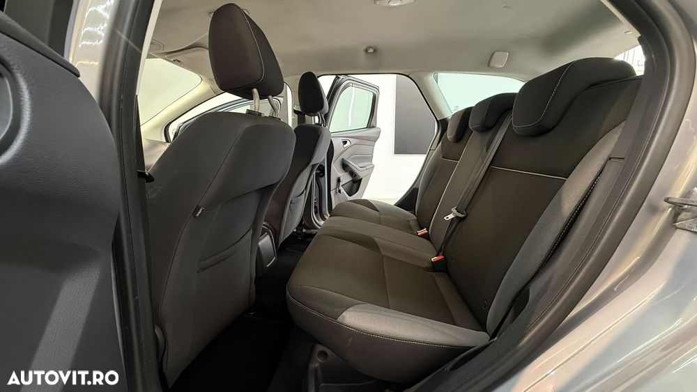 Ford Focus 1.6 TI-VCT Titanium - 9