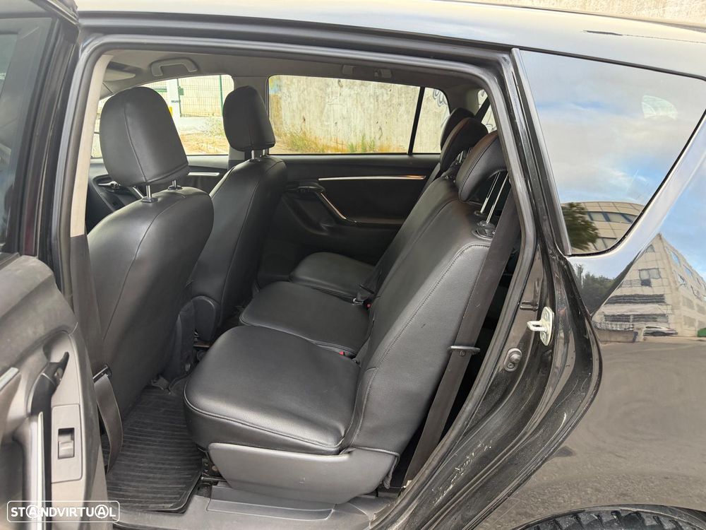 Toyota Verso 1.6 D-4D Comfort+GPS - 11