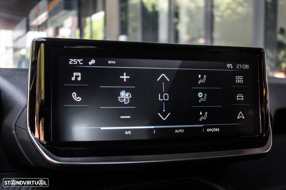 Peugeot e-208 50 kWh Style - 37