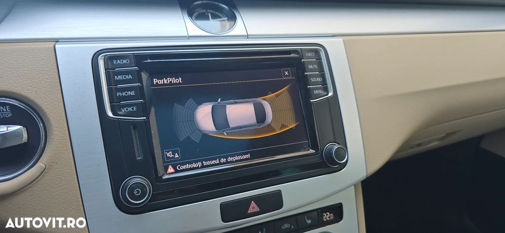 Volkswagen Passat CC 2.0 TDI DSG BMT - 28