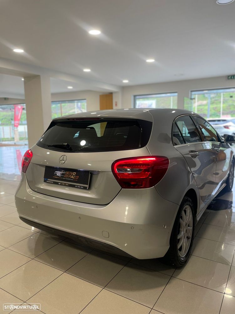 Mercedes-Benz A 180 CDI BlueEFFICIENCY Edition Style - 4