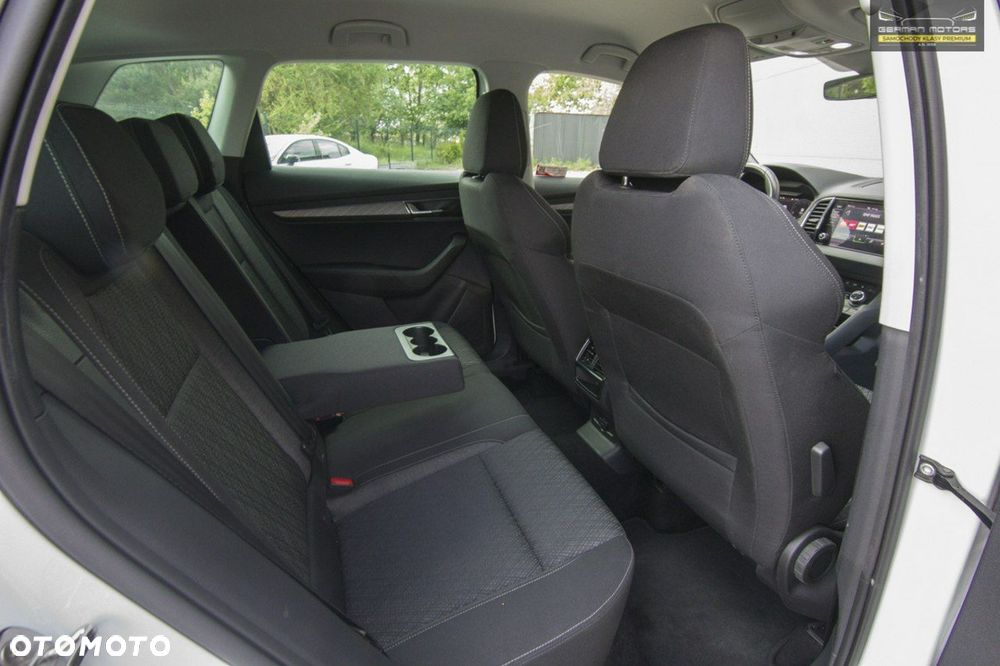 Skoda Karoq 1.5 TSI ACT DSG Selection - 30