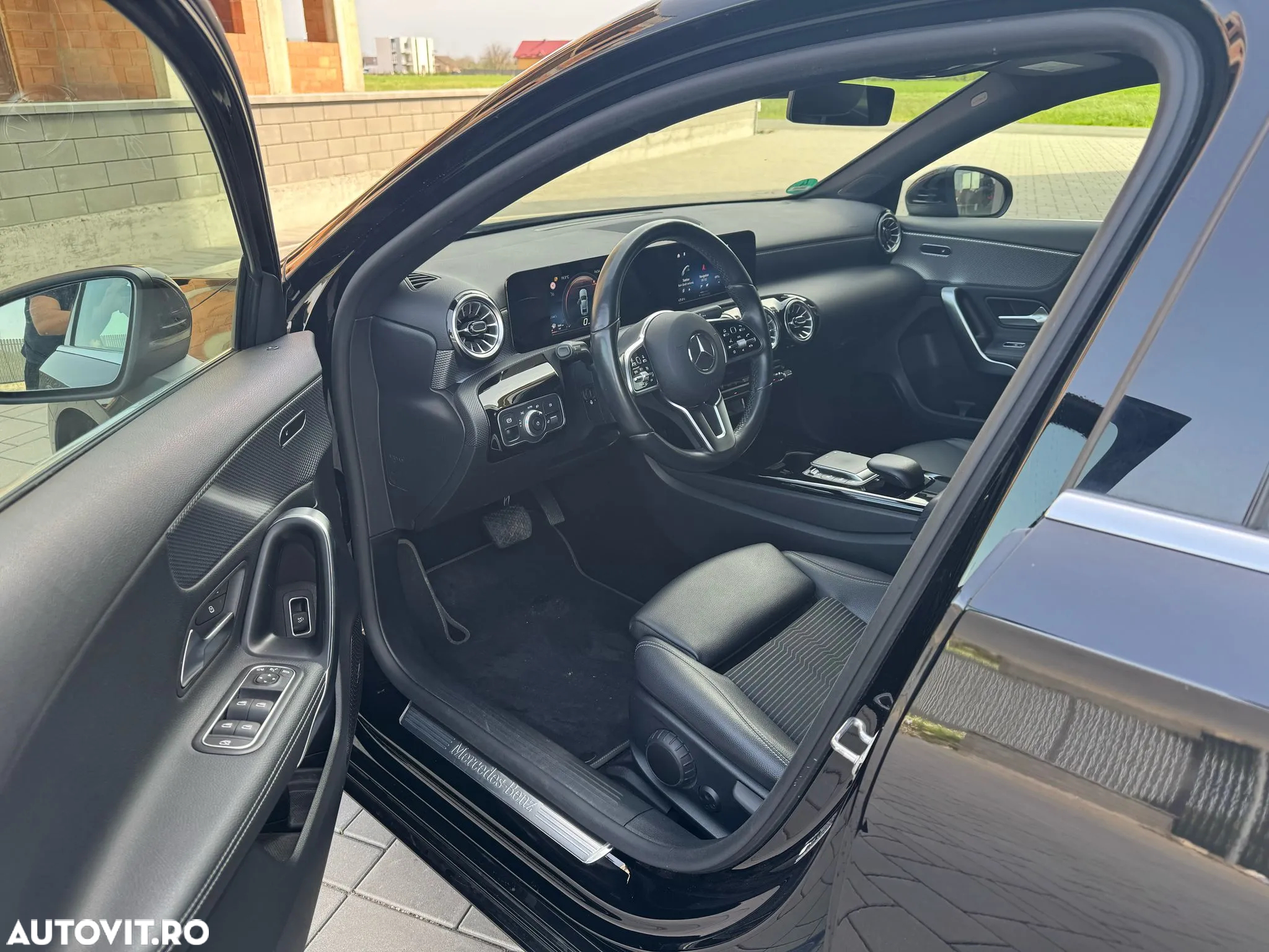 Mercedes-Benz A - 17
