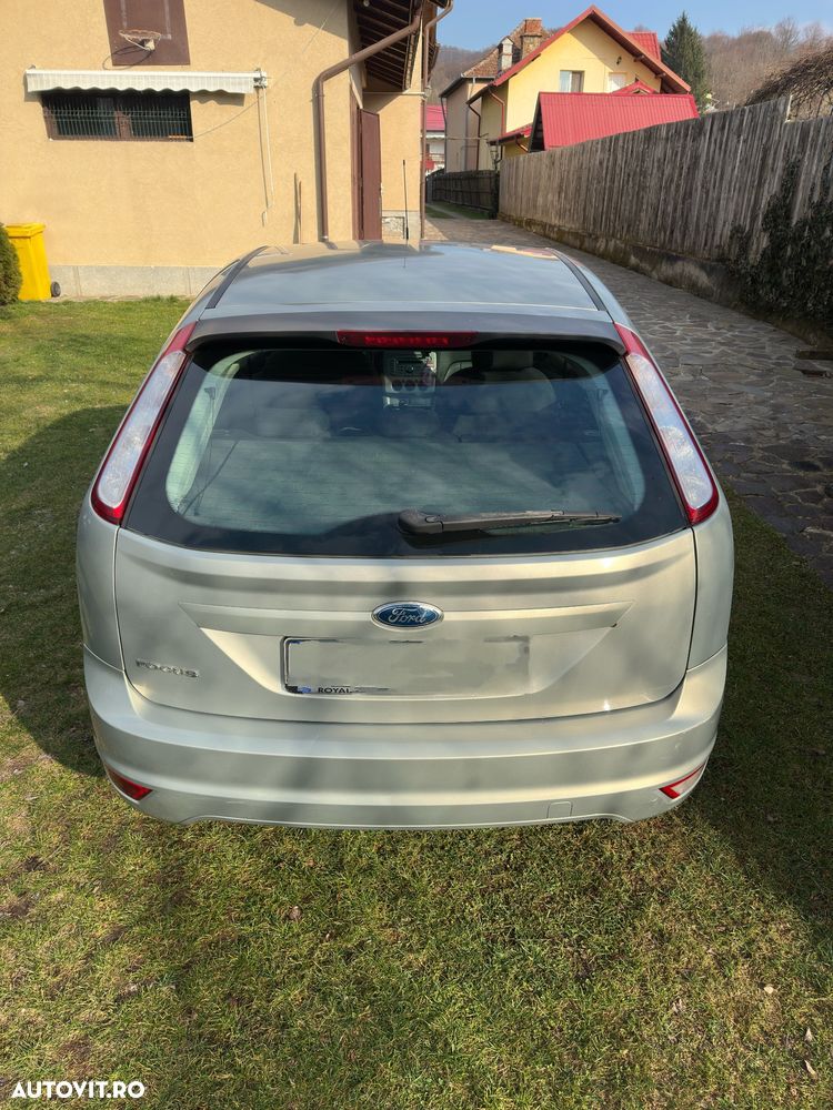 Ford Focus 1.6 Trend - 2