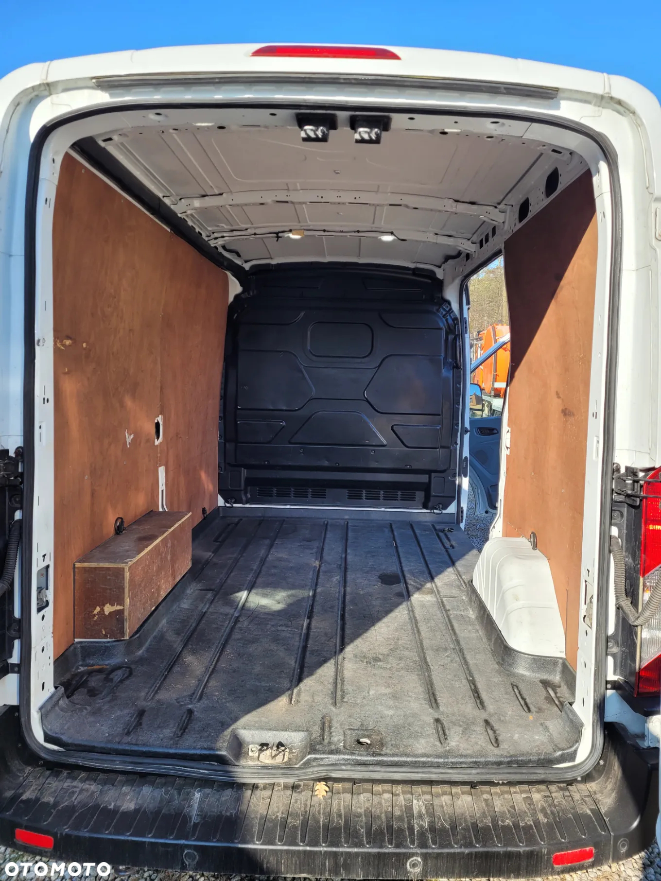 Ford Transit - 15